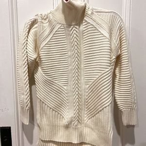 Banana Republic Heavy Sweater - XS